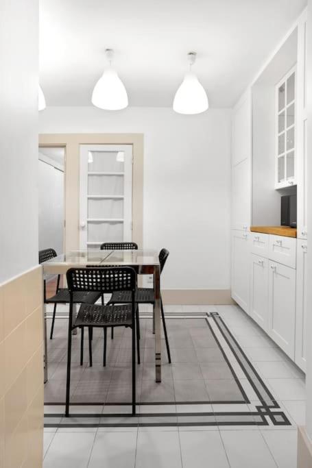 Apartamento Cozy In Heart Of With Ac! *